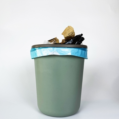 Saco de plástico reciclado ecológico para gestão sustentável dos resíduos
