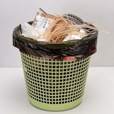 Sacos de lixo de plástico para uso doméstico, de corda de tração, em rolos, com material HDPE/LDPE/LLDPE