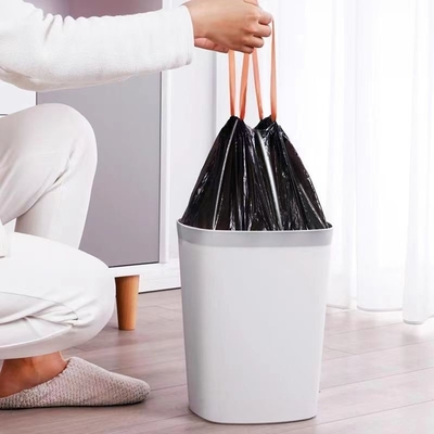 Saco de lixo portátil de corda de tração para uso doméstico com logotipo personalizado e certificado de compostagem OK