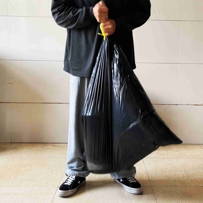 Embalagem de alimentos tornou-se fácil com este saco de lixo de corda dura e design portátil