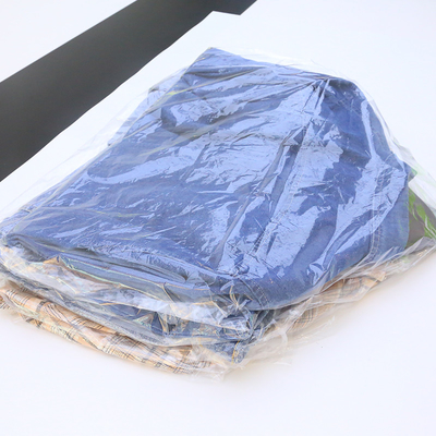 Sacos de embalagem de vestuário de plástico à prova de água e poeira para armazenamento de fatos e vestidos OEM