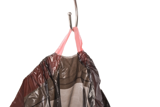 Sacos de lixo com corda de tração feitos de plástico HDPE
