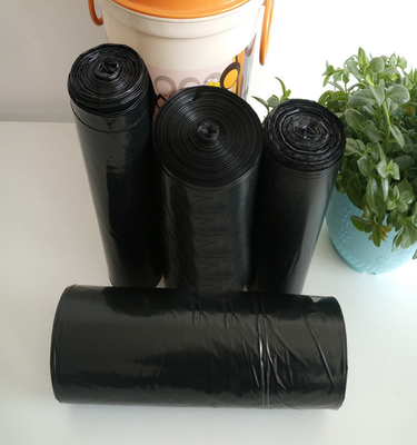 Sacos pretos reciclados em rolos para lixo aceitando pedidos personalizados 5-100 mic de espessura