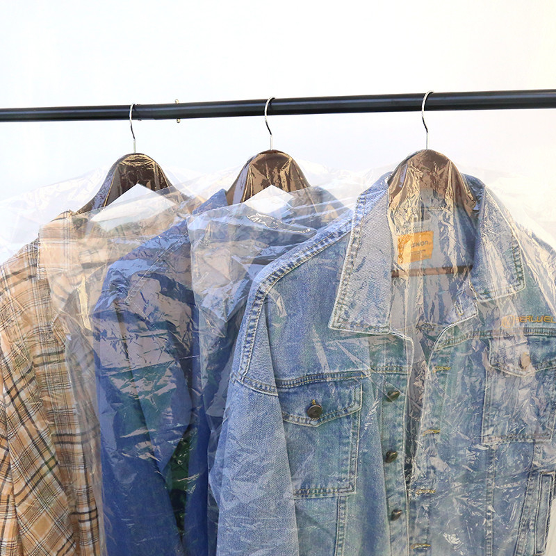 Sacos de embalagem de vestuário de plástico à prova de água e poeira para armazenamento de fatos e vestidos OEM